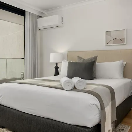 Newlands Peak Aparthotel By Totalstay Cape Town Exterior photo