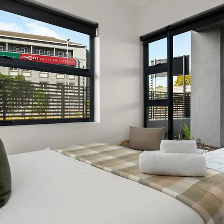 Newlands Peak Aparthotel By Totalstay Cape Town Room photo